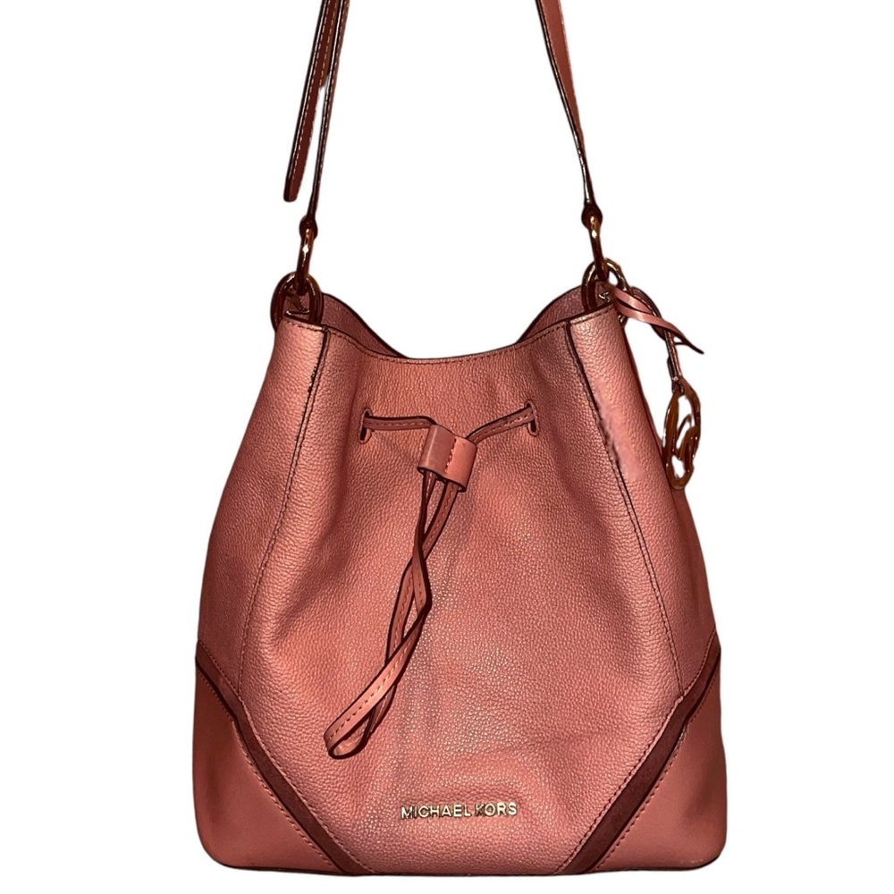 Michael Kors Nicole large Leather bucket bag MSRP $448 Pre-Loved Pink Salmon
